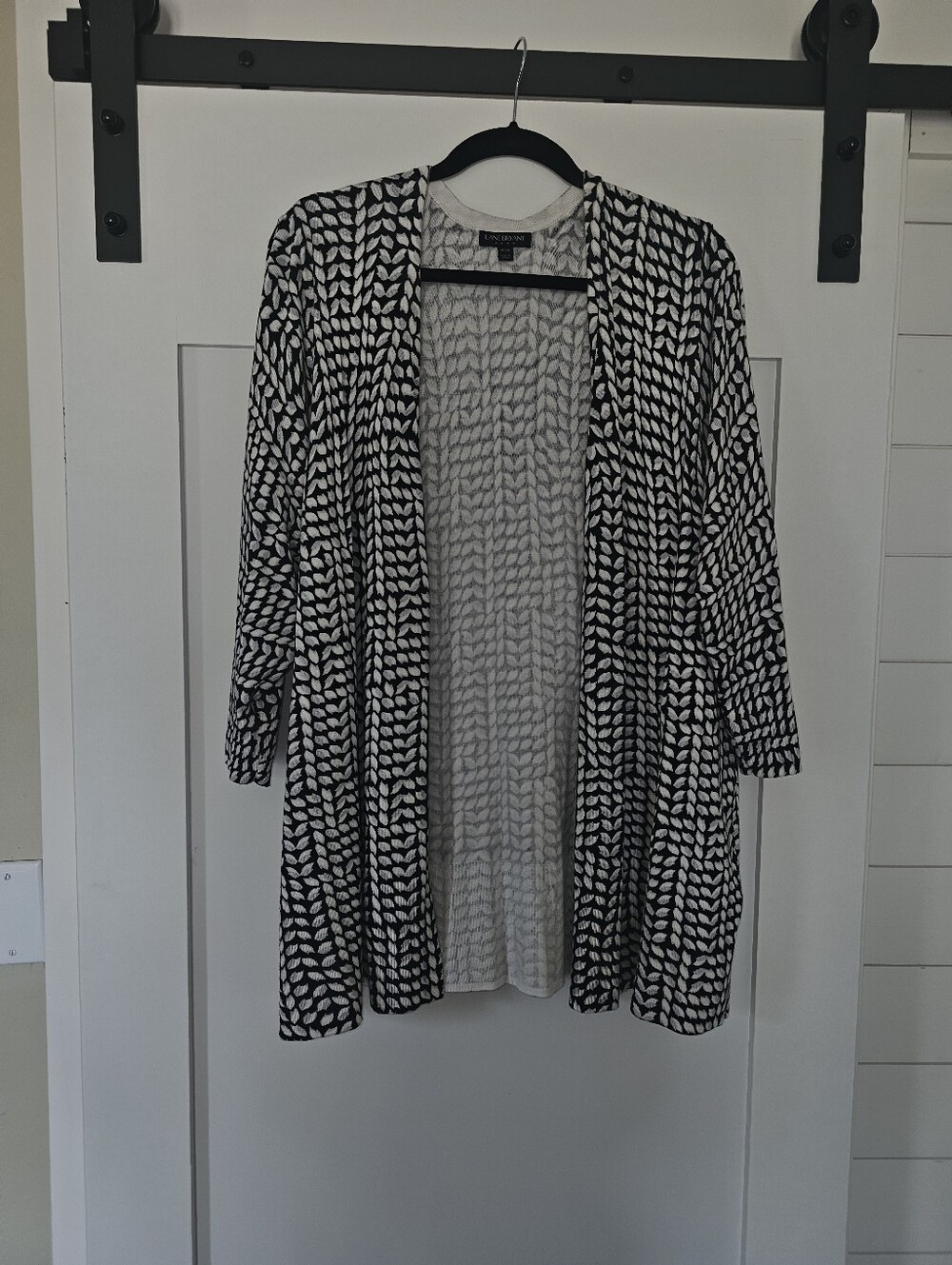 Lane Bryant Black and White Open-Front Patterned Cardigan